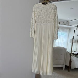 Wren & Ivory cream long pleated crochet long sleeve dress Small